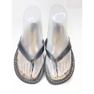 b.o.c. Born Concept Womens Black Thong Flip Flop Sandals Size 8M BC3314